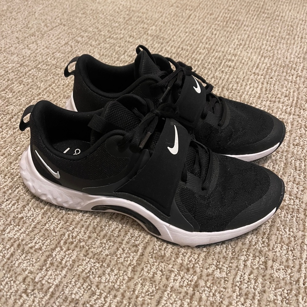Like NEW Nike Women's Black Shoes